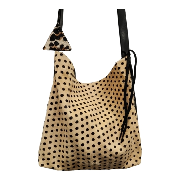 Marie Turnor Leather Crossbody Bag - Picture 7 of 16